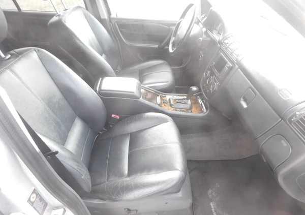 Mercedes-Benz ML cena 29999 przebieg: 196000, rok produkcji 2005 z Jarosław małe 436
